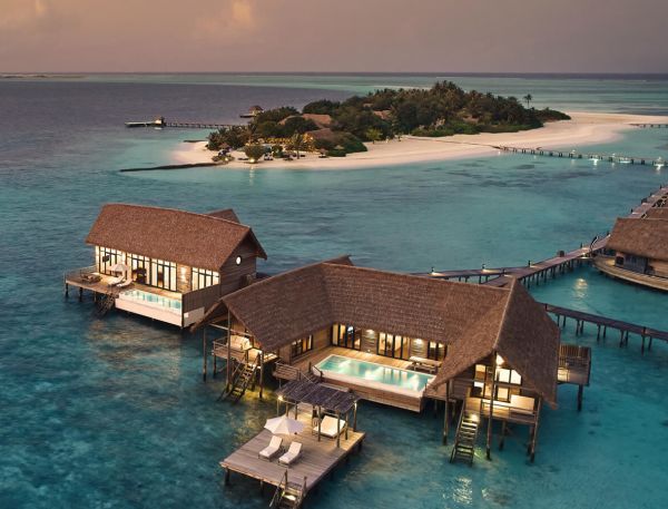 Three-bedroom COMO Sunset Villa